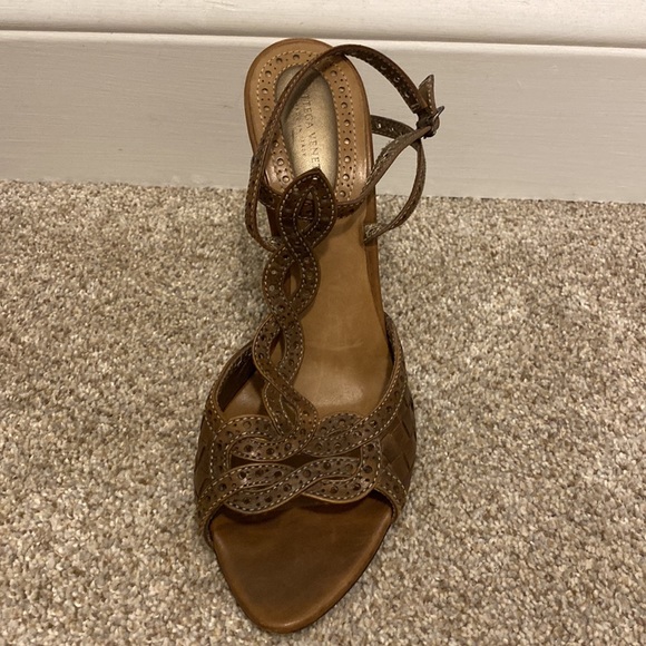 Bottega veneta ankle wrap t-strap sandals. Size 39 - Picture 11 of 16